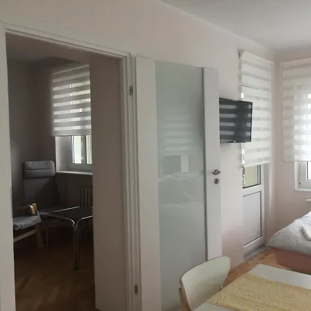 Przy Plazy Orlowo Apartman